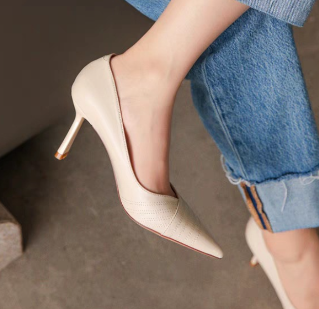 Classic Leather Pointed High Heel Pumps